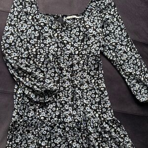 Mi Ami Blue & White Floral Long Sleeve Mini Dress